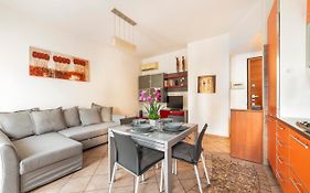 Martesana Flat With Balcony - M1 Gorla And Turro